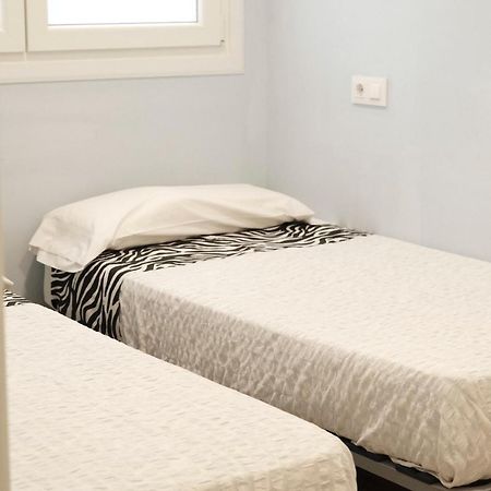 Aixerrota Apartamentos A Getxo Ngoại thất bức ảnh