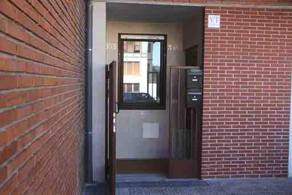 Aixerrota Apartamentos A Getxo Ngoại thất bức ảnh