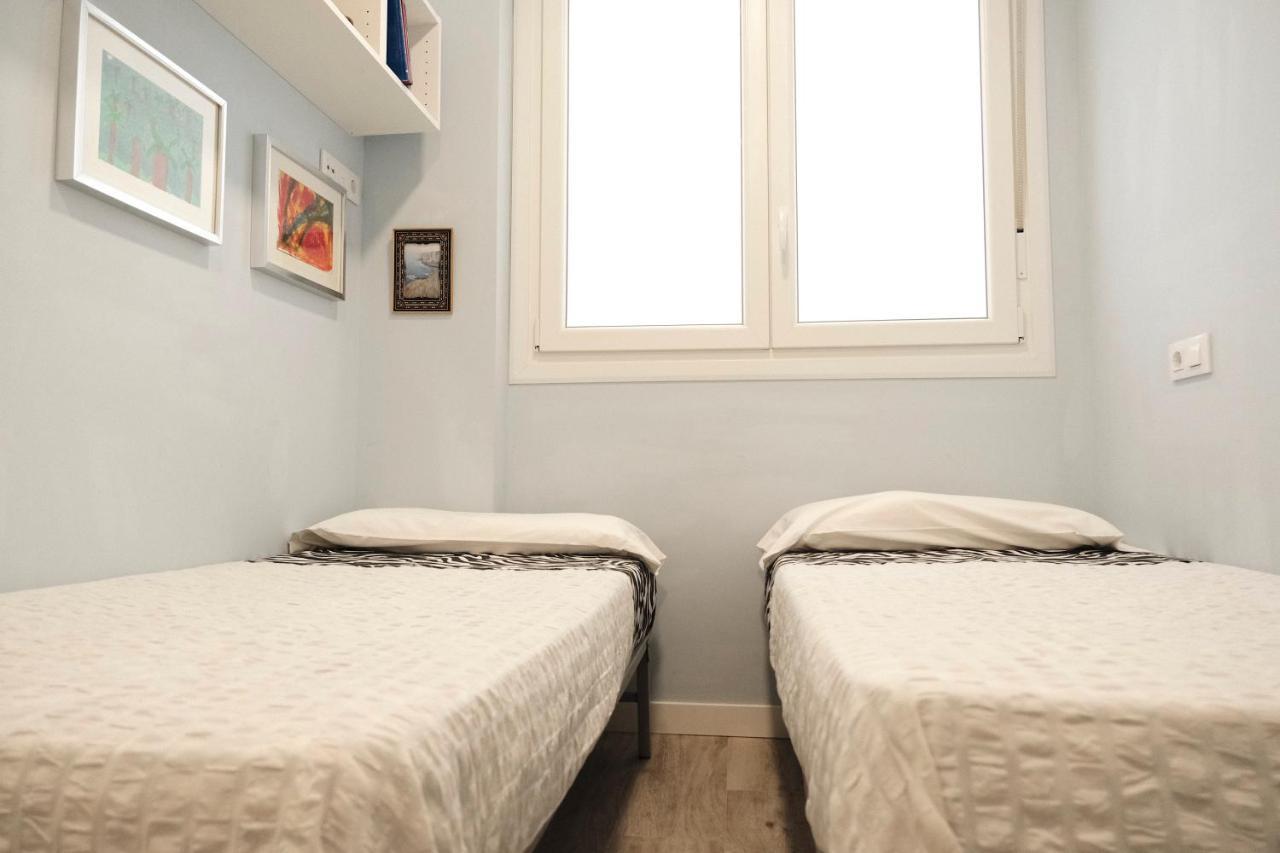 Aixerrota Apartamentos A Getxo Ngoại thất bức ảnh
