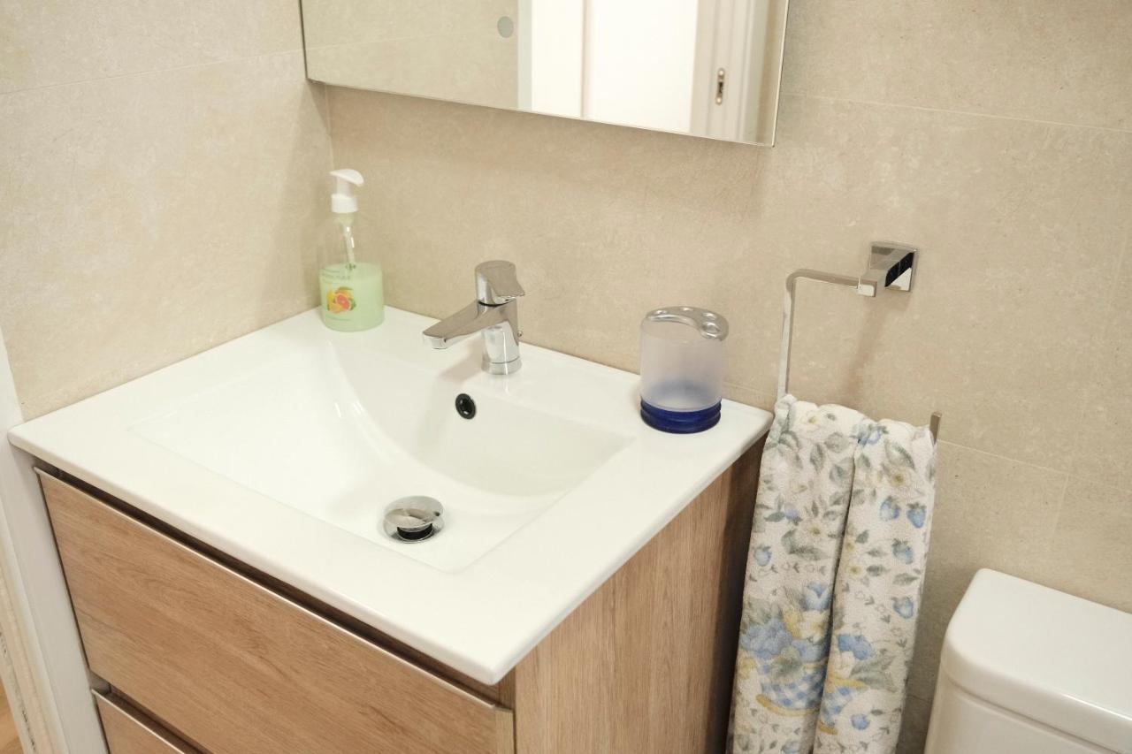 Aixerrota Apartamentos A Getxo Ngoại thất bức ảnh